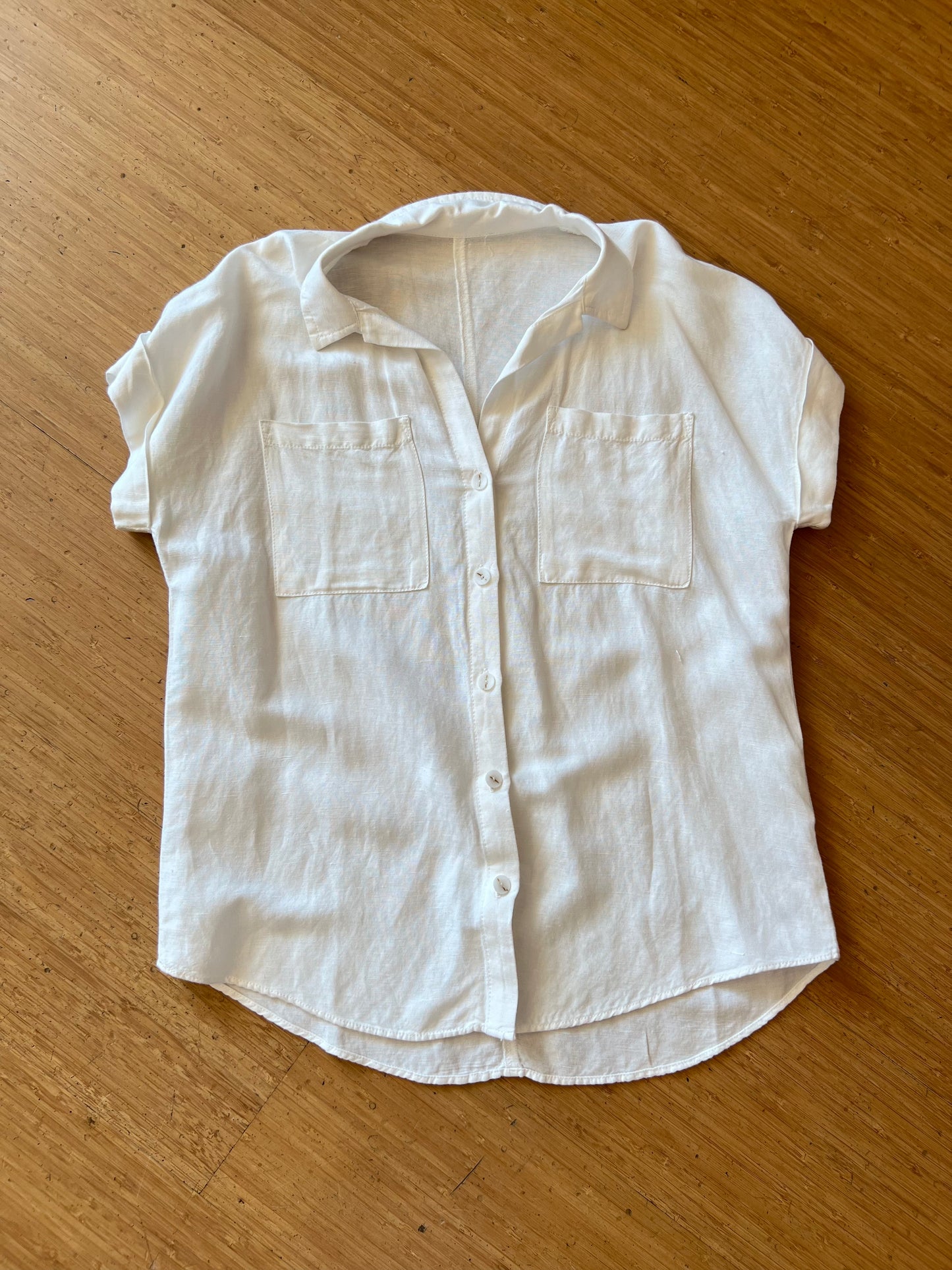 CREME S/S BUTTON FRONT