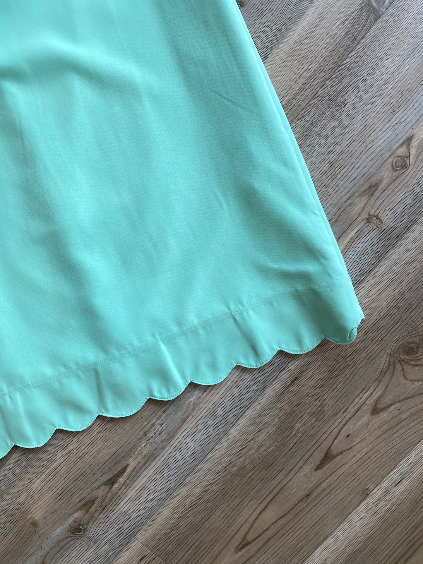 SCALLOP MINT DRESS