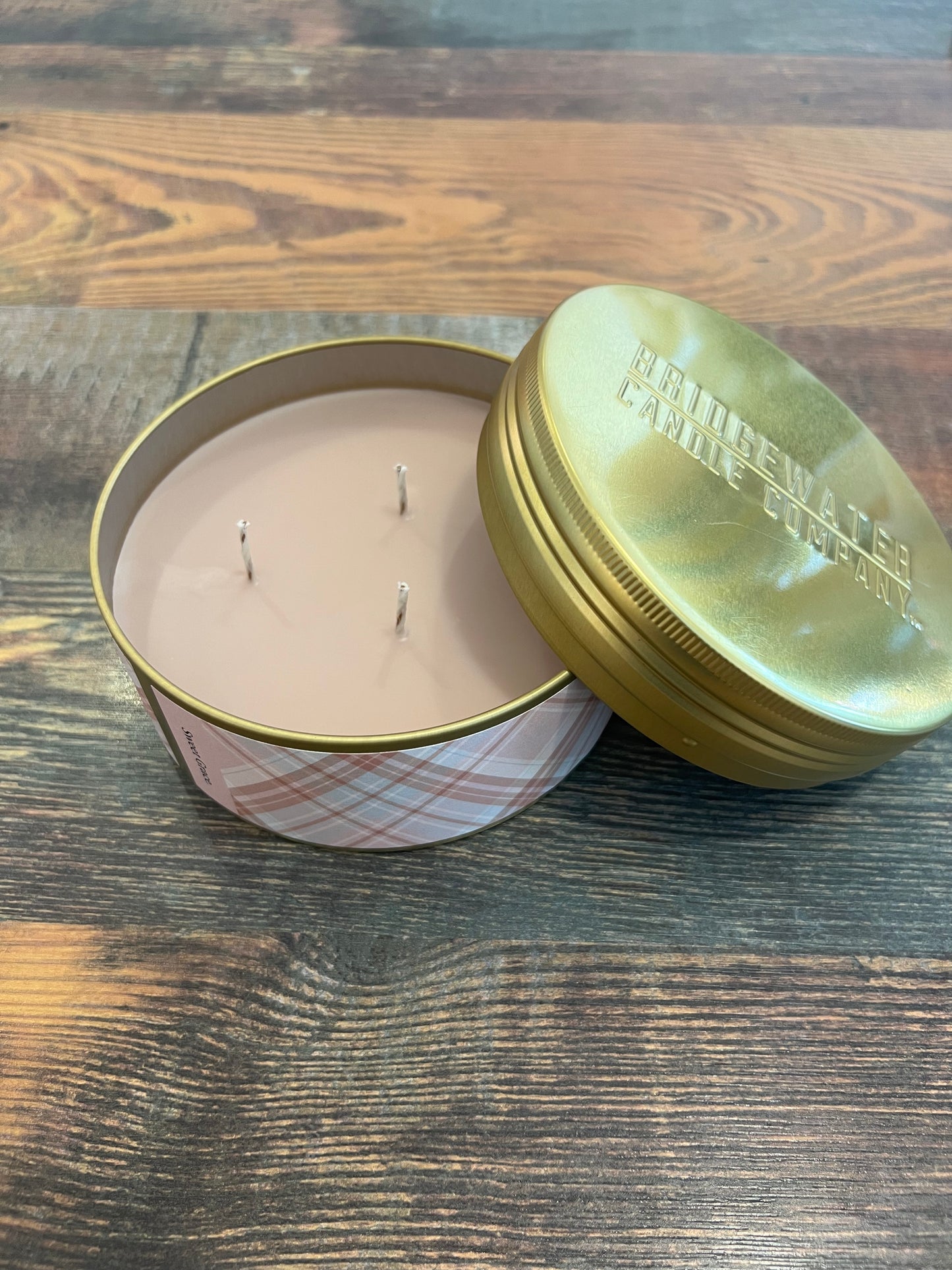 SWEET GRACE - HOLIDAY 3 WICK TIN